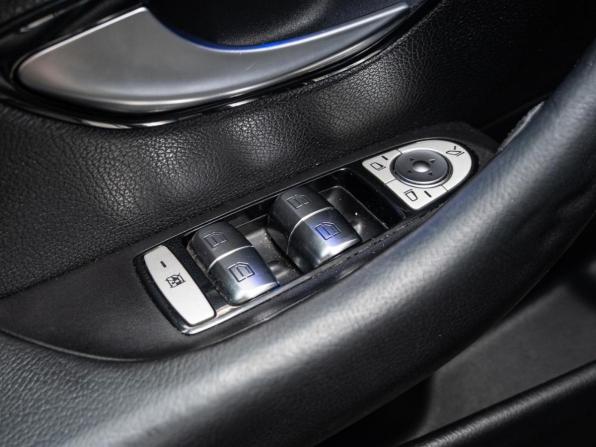 Mercedes-Benz E-Класс V (W213 S213 C238) с пробегом 2019 года, цена 2 460 000 рублей, 267466 км, седан, Автокод Объявления