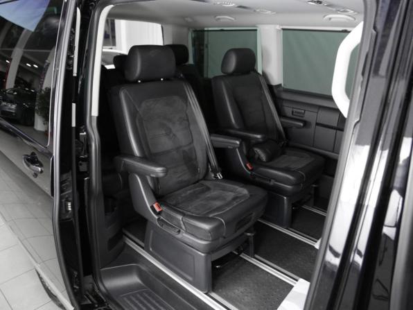 Volkswagen Multivan T6 с пробегом 2019 года, цена 2 819 000 рублей, 79050 км, минивэн, Автокод Объявления