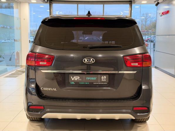 Kia Carnival III с пробегом 2019 года, цена 2 635 000 рублей, 194493 км, минивэн, Автокод Объявления