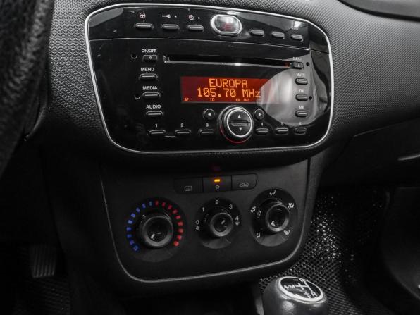 Fiat Punto III Punto с пробегом 2012 года, цена 649 000 рублей, 137983 км, хэтчбек, Автокод Объявления