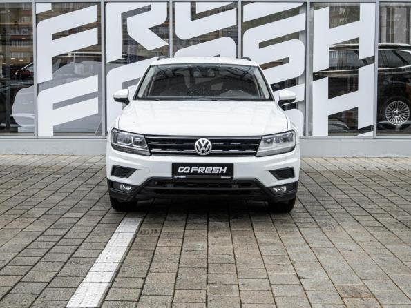 Volkswagen Tiguan II с пробегом 2020 года, цена 2 325 700 рублей, 140028 км, внедорожник, Автокод Объявления