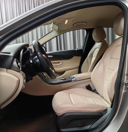 Mercedes-Benz C-Класс IV (W205) Рестайлинг с пробегом 2019 года, цена 2 599 000 рублей, 125231 км, седан, Автокод Объявления