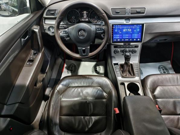 Volkswagen Passat B7 с пробегом 2014 года, цена 1 136 000 рублей, 265660 км, седан, Автокод Объявления