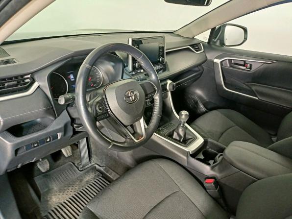 Toyota RAV4 V (XA50) с пробегом 2021 года, цена 2 599 000 рублей, 73000 км, внедорожник, Автокод Объявления