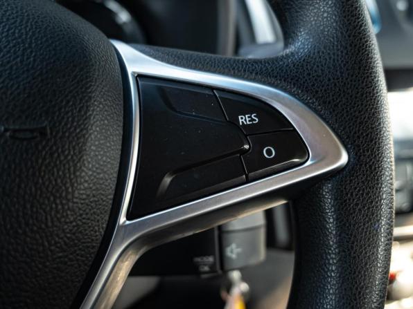 Renault Sandero II Рестайлинг с пробегом 2019 года, цена 1 000 000 рублей, 29735 км, хэтчбек, Автокод Объявления