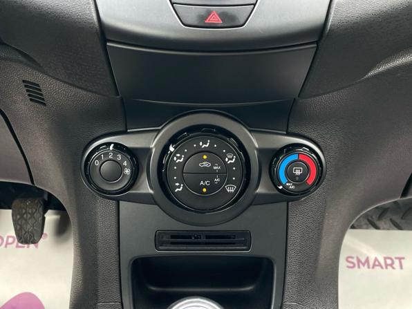 Ford Fiesta Mk6 Рестайлинг с пробегом 2013 года, цена 635 000 рублей, 112495 км, хэтчбек, Автокод Объявления
