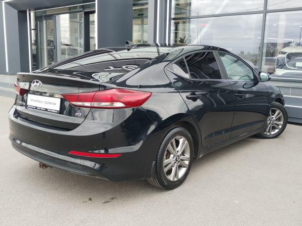 Hyundai Elantra VI (AD) с пробегом 2018 года, цена 1 420 000 рублей, 137000 км, седан, Автокод Объявления