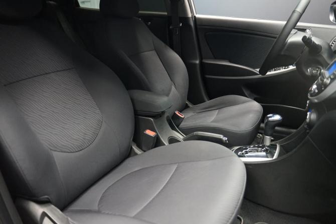 Hyundai Solaris I с пробегом 2013 года, цена 1 090 000 рублей, 78000 км, седан, Автокод Объявления