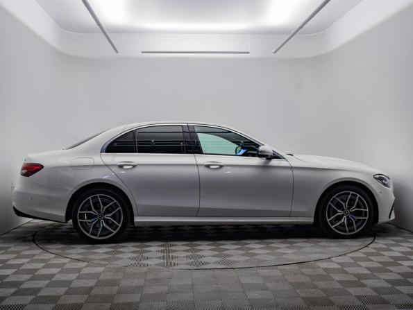 Mercedes-Benz E-Класс V (W213 S213 C238) Рестайлинг с пробегом 2021 года, цена 4 034 000 рублей, 75640 км, седан, Автокод Объявления
