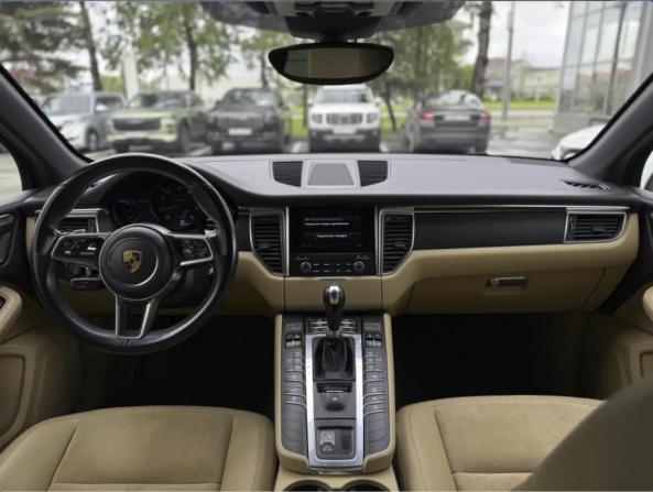 Porsche Macan I с пробегом 2017 года, цена 3 320 000 рублей, 109000 км, внедорожник, Автокод Объявления