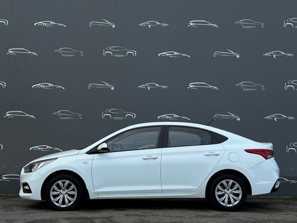 Hyundai Solaris II с пробегом 2019 года, цена 1 173 700 рублей, 111232 км, седан, Автокод Объявления