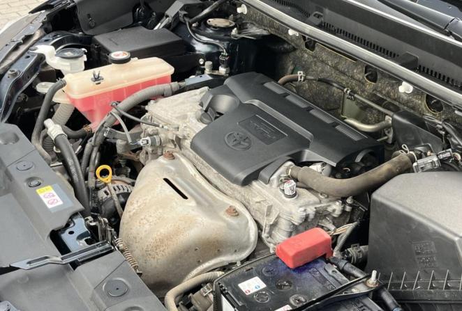 Toyota RAV4 IV (XA40) Рестайлинг с пробегом 2018 года, цена 2 730 000 рублей, 135614 км, внедорожник, Автокод Объявления