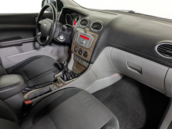 Ford Focus II Рестайлинг с пробегом 2008 года, цена 599 000 рублей, 275000 км, седан, Автокод Объявления