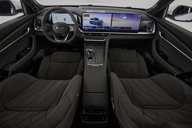 Geely Monjaro I Рестайлинг 2 с пробегом 2025 года, цена 4 350 000 рублей, 58 км, внедорожник, Автокод Объявления