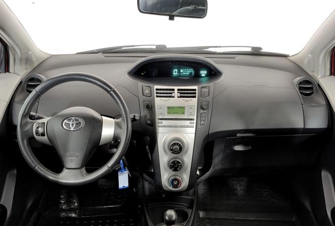 Toyota Yaris II с пробегом 2007 года, цена 520 000 рублей, 209000 км, хэтчбек, Автокод Объявления