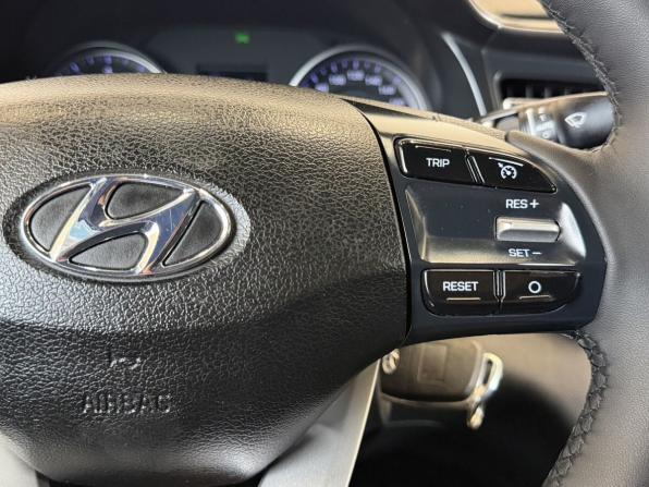 Hyundai Elantra VI (AD) Рестайлинг с пробегом 2019 года, цена 1 335 000 рублей, 129502 км, седан, Автокод Объявления