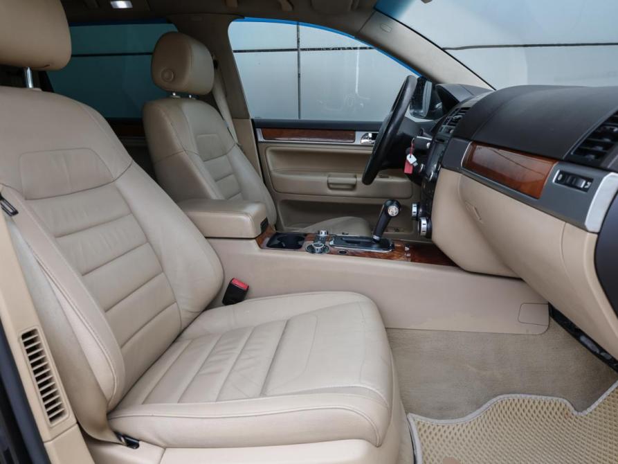 Volkswagen Touareg I Рестайлинг Москва  - изображение 10