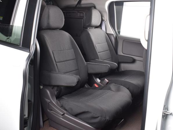 Honda Freed II с пробегом 2016 года, цена 1 249 995 рублей, 140899 км, компактвэн, Автокод Объявления