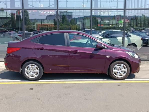Hyundai Solaris I с пробегом 2012 года, цена 670 000 рублей, 138911 км, седан, Автокод Объявления