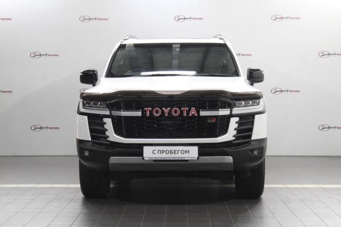 Toyota Land Cruiser 300 Series с пробегом 2023 года, цена 11 900 000 рублей, 6204 км, внедорожник, Автокод Объявления