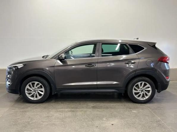 Hyundai Tucson III с пробегом 2016 года, цена 1 759 000 рублей, 105772 км, внедорожник, Автокод Объявления