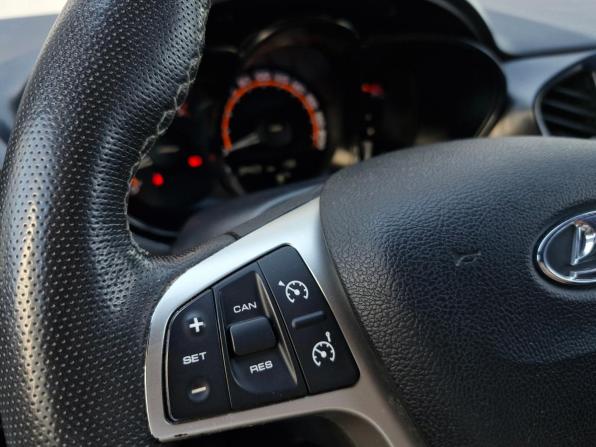 Lada (ВАЗ) Vesta I с пробегом 2021 года, цена 1 057 000 рублей, 124422 км, универсал, Автокод Объявления