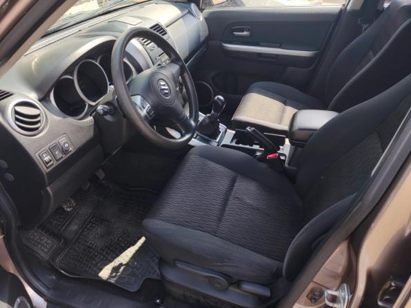Suzuki Grand Vitara II Рестайлинг 2 с пробегом 2013 года, цена 950 000 рублей, 305671 км, внедорожник, Автокод Объявления