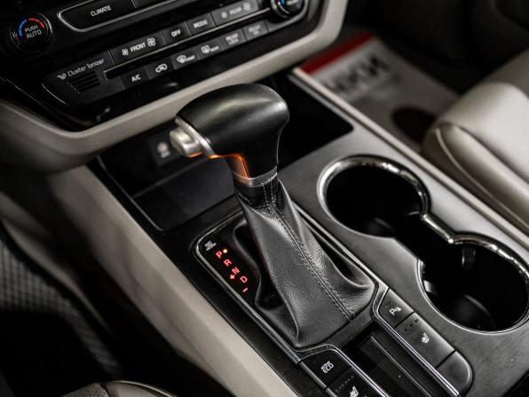 Kia Carnival III с пробегом 2019 года, цена 2 860 000 рублей, 122317 км, минивэн, Автокод Объявления