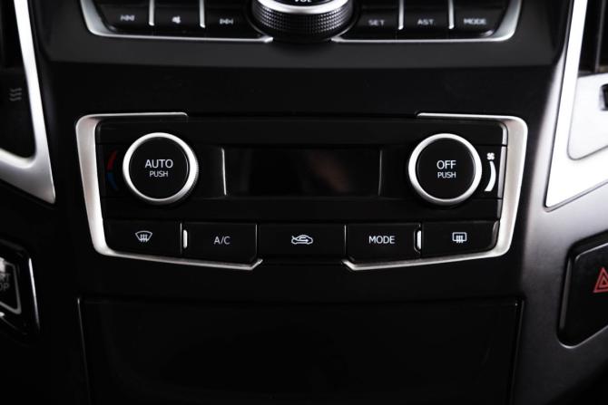 Dongfeng AX7 I с пробегом 2018 года, цена 1 089 000 рублей, 232000 км, внедорожник, Автокод Объявления