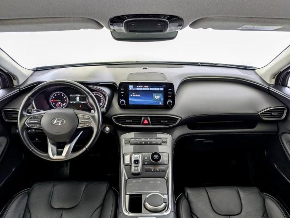 Hyundai Santa Fe IV Рестайлинг с пробегом 2022 года, цена 3 300 000 рублей, 105466 км, внедорожник, Автокод Объявления