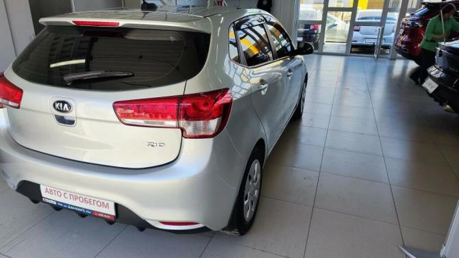 Kia Rio III Рестайлинг с пробегом 2017 года, цена 995 000 рублей, 125500 км, хэтчбек, Автокод Объявления