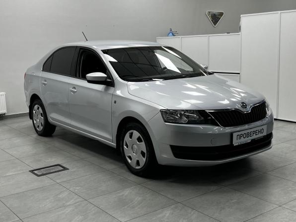 Skoda Rapid I с пробегом 2014 года, цена 800 001 рубль, 196158 км, лифтбек, Автокод Объявления