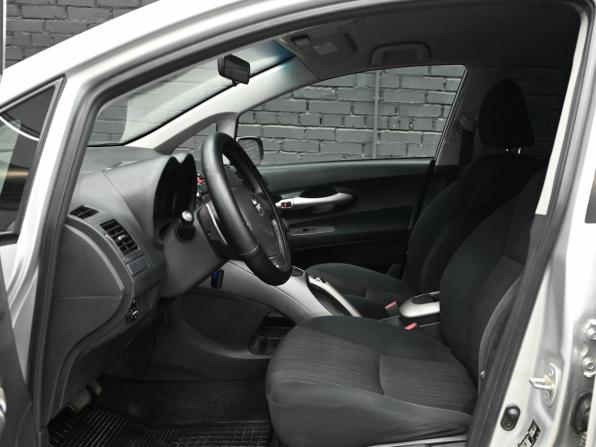 Toyota Auris I с пробегом 2007 года, цена 720 000 рублей, 176387 км, хэтчбек, Автокод Объявления