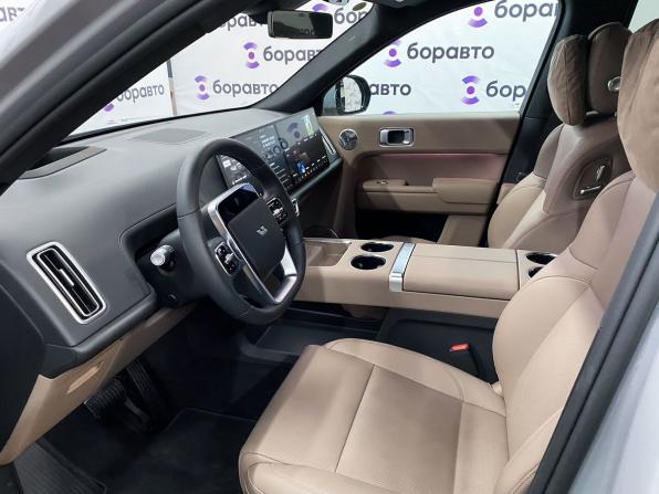Li Auto (Lixiang) L9 I Рестайлинг с пробегом 2025 года, цена 9 280 000 рублей, 24 км, внедорожник, Автокод Объявления