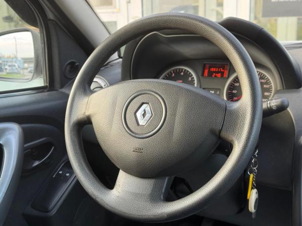 Renault Duster I с пробегом 2013 года, цена 728 000 рублей, 198317 км, внедорожник, Автокод Объявления