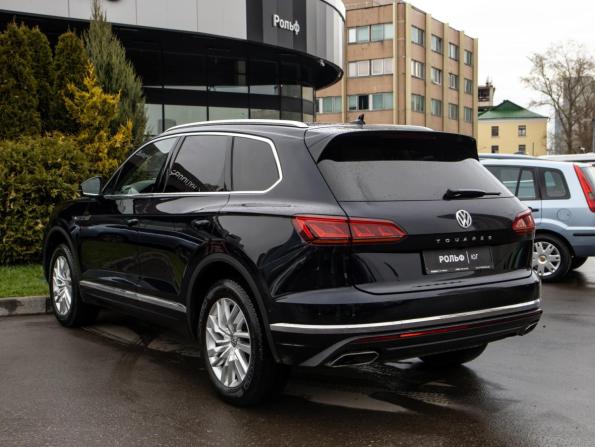 Volkswagen Touareg III с пробегом 2019 года, цена 5 498 000 рублей, 36723 км, внедорожник, Автокод Объявления