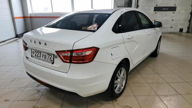 Lada (ВАЗ) Vesta I с пробегом 2015 года, цена 699 000 рублей, 114600 км, седан, Автокод Объявления
