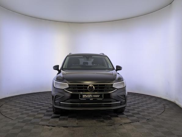 Volkswagen Tiguan II Рестайлинг с пробегом 2021 года, цена 3 500 000 рублей, 50963 км, внедорожник, Автокод Объявления