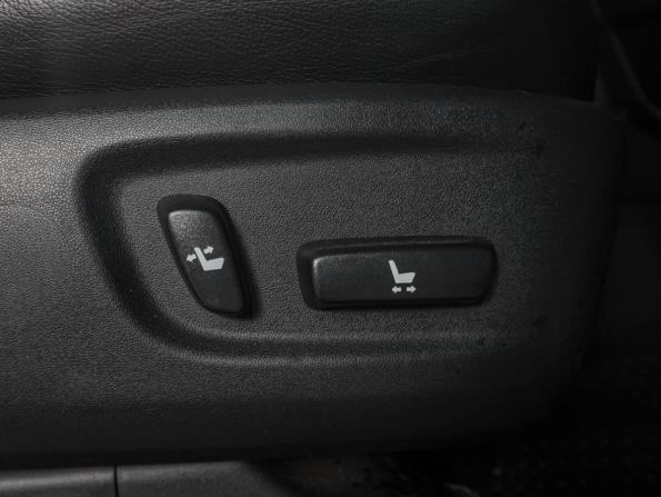 Toyota Land Cruiser Prado 150 Series Рестайлинг 2 с пробегом 2020 года, цена 6 849 000 рублей, 107623 км, внедорожник, Автокод Объявления