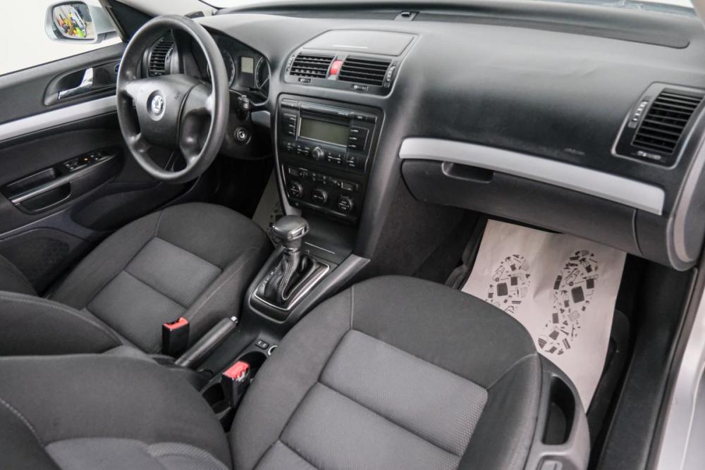 Skoda Octavia II (A5) Красноярск  - изображение 13