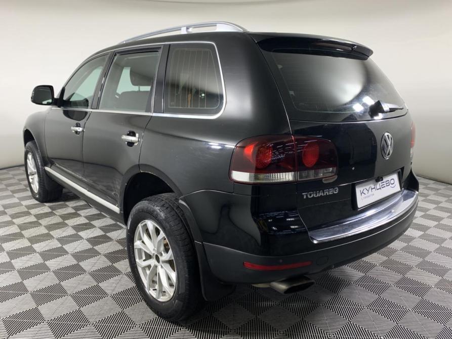 Volkswagen Touareg I Рестайлинг Москва  - изображение 7