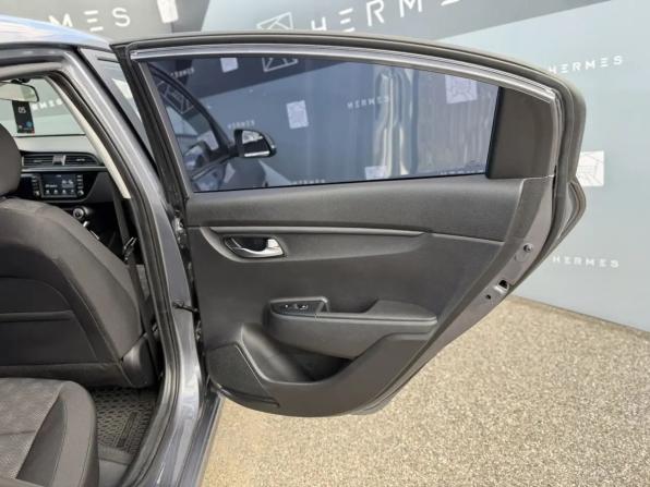 Kia Rio IV с пробегом 2018 года, цена 1 419 000 рублей, 48364 км, седан, Автокод Объявления