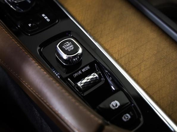 Volvo XC90 II Рестайлинг 1 с пробегом 2019 года, цена 4 199 000 рублей, 155796 км, внедорожник, Автокод Объявления