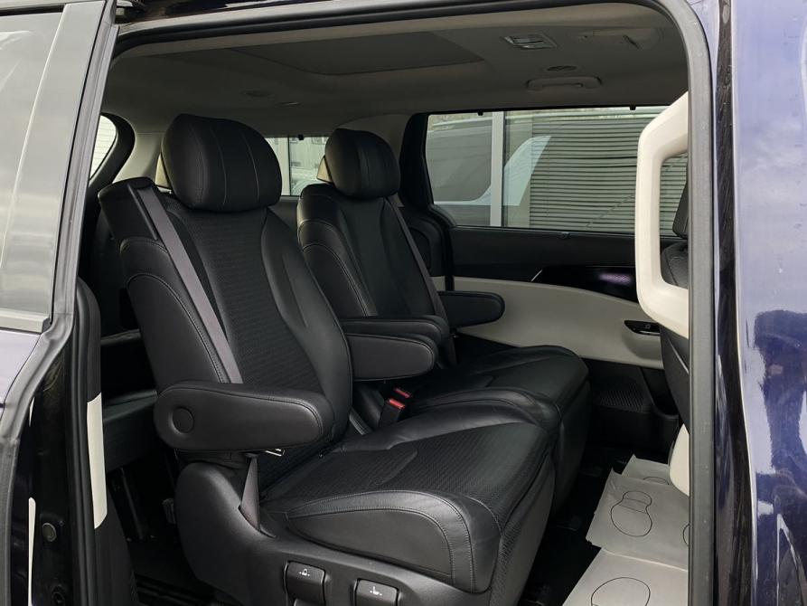 Kia Carnival IV Москва  - изображение 29