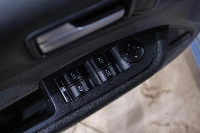 Ford Focus II с пробегом 2006 года, цена 319 000 рублей, 287000 км, седан, Автокод Объявления