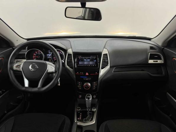 SsangYong Tivoli I с пробегом 2017 года, цена 1 489 000 рублей, 78792 км, внедорожник, Автокод Объявления