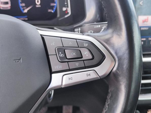 Volkswagen Polo VI с пробегом 2020 года, цена 1 415 300 рублей, 174925 км, лифтбек, Автокод Объявления