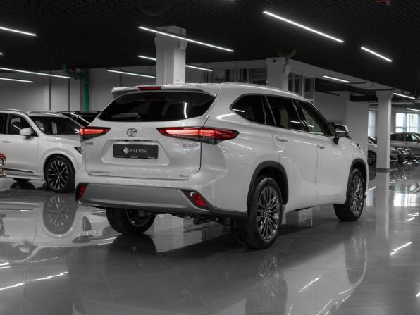 Toyota Highlander IV (XU70) с пробегом 2026 года, цена 5 500 000 рублей, 25 км, внедорожник, Автокод Объявления