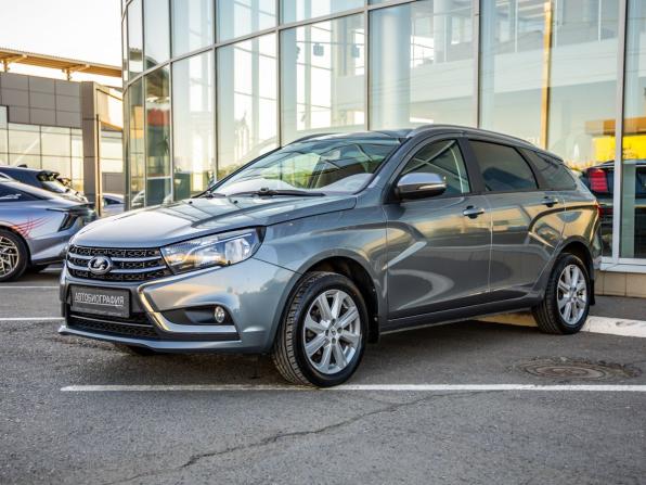 Lada (ВАЗ) Vesta I с пробегом 2020 года, цена 1 248 000 рублей, 46077 км, универсал, Автокод Объявления
