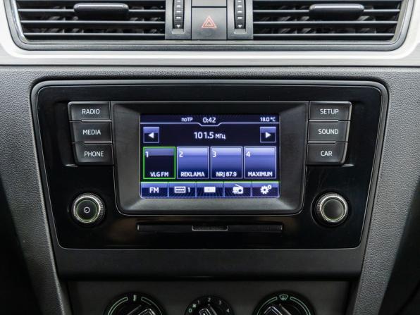 Skoda Rapid I с пробегом 2016 года, цена 998 000 рублей, 148041 км, лифтбек, Автокод Объявления